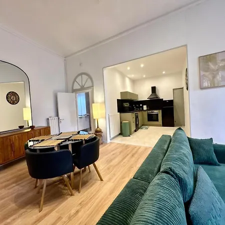 Madeleine - Coeur Historique Apartamento Béziers
